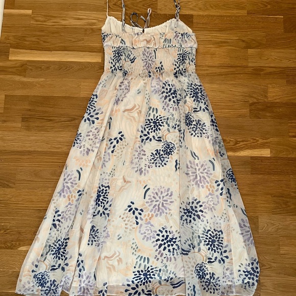 Aritzia Wilfred Genoa Dress - Size Medium - Picture 15 of 15